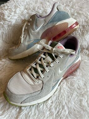 Nike Air Max Excee “Light Orewood Brown Amethyst Wave” sneakers